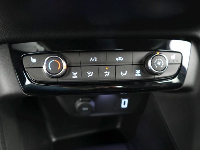 Corsa F FACELIFT GS+LED LICHT+RÜCKFAHRKAMERA+SIT