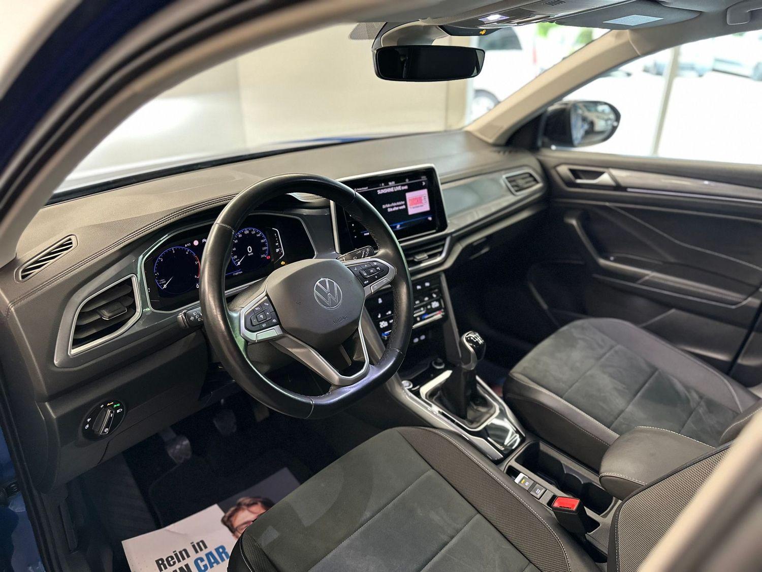 Volkswagen T-Roc Matrix ACC LED AHK Navi PDC SHZ SpurW LM, миниатюра 19