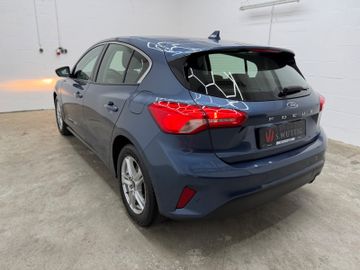 Ford Focus - 8