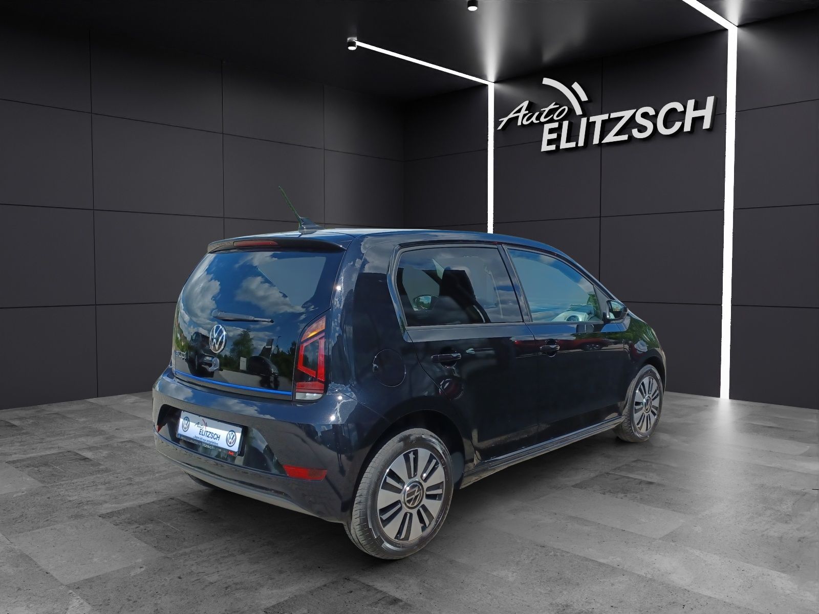 Fahrzeugabbildung Volkswagen e-up! Style-Plus Climatronic DAB SH LM