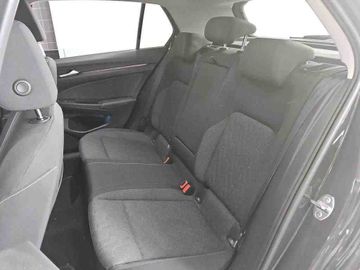 Volkswagen Golf - 12