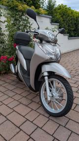 Honda SH 125 Mode 700 km *TÜV/HU neu* - HONDA ROLLER 125
