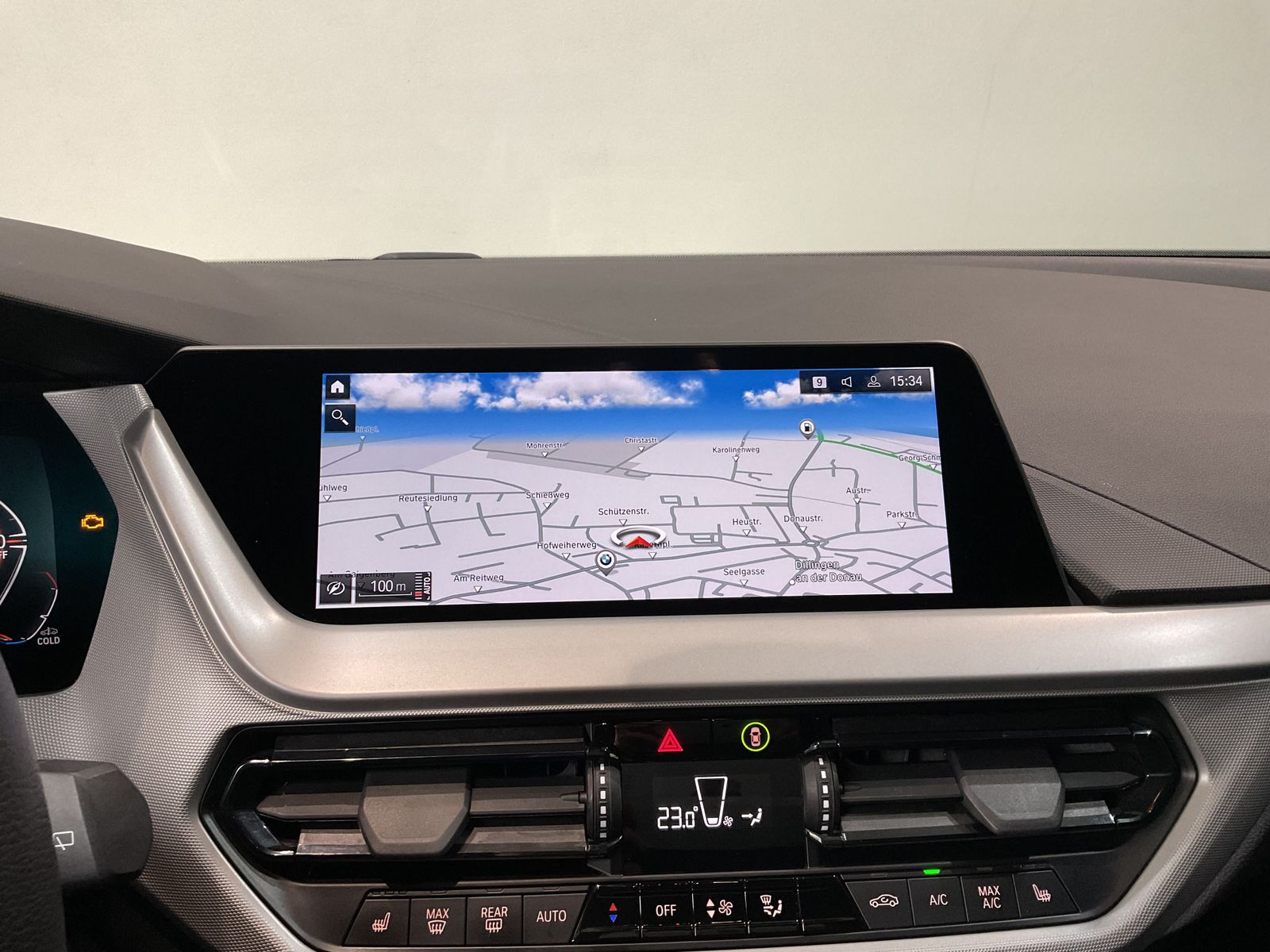 Fahrzeugabbildung BMW 118i Advantage Automatik Tempomat Shz