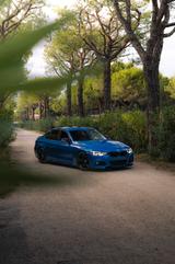 BMW F30 320i Estoril Blau / Rote Sitze / A... - BMW 320: E30 320i