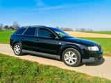 Audi A4 S line  TÜV bis 04/2026  131 PS ... - Audi A4 aus 2002: Line