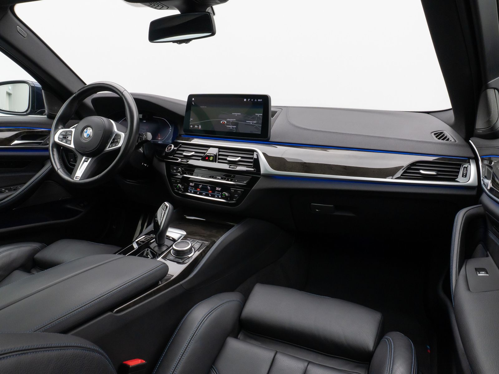Fahrzeugabbildung BMW 520d xD M Sport FondEnt DAB Kamera Laser H/K 19"
