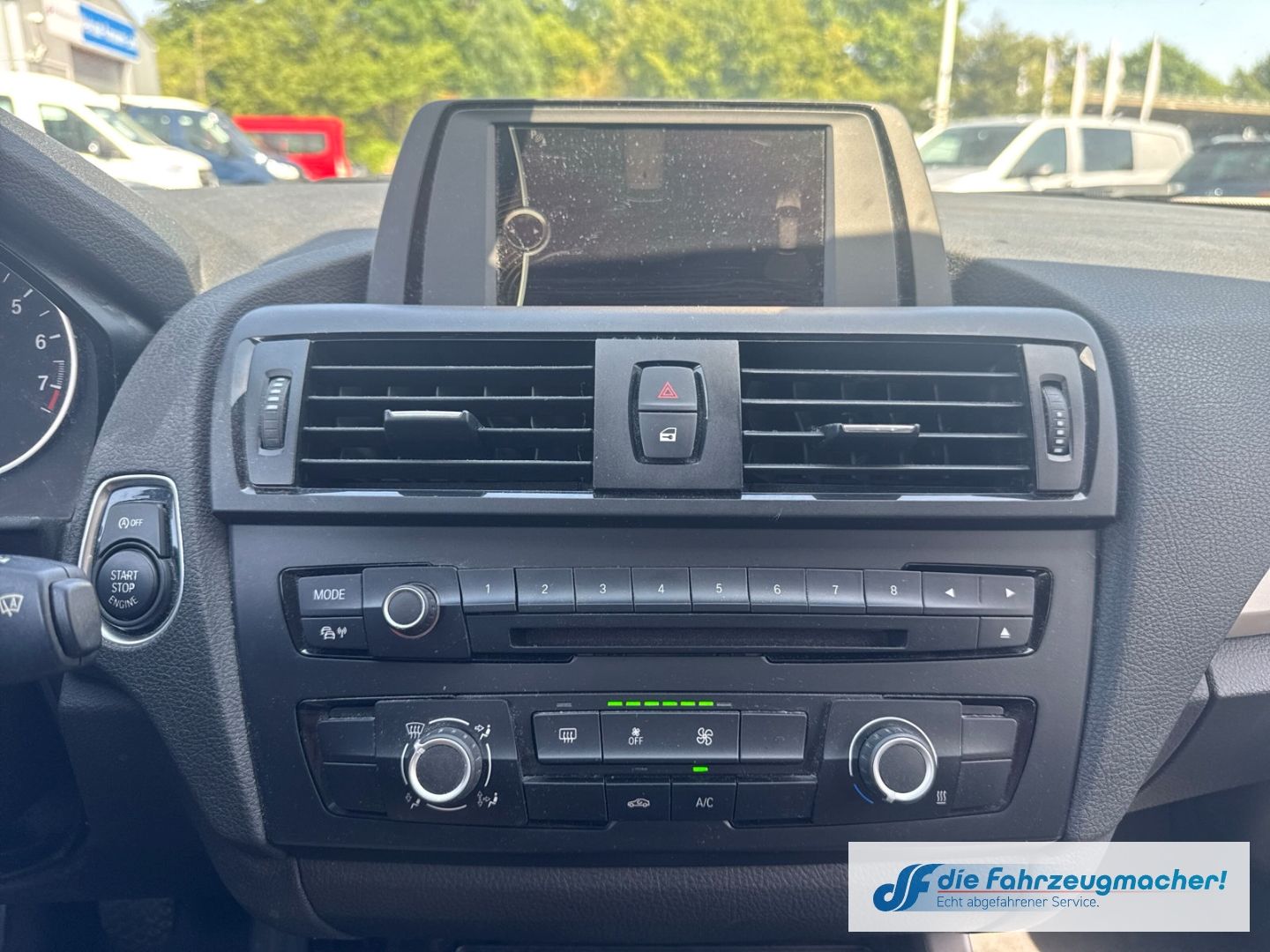 Fahrzeugabbildung BMW 116 i Sperrdiff. Fahrerprofil Keyless *EXPORT