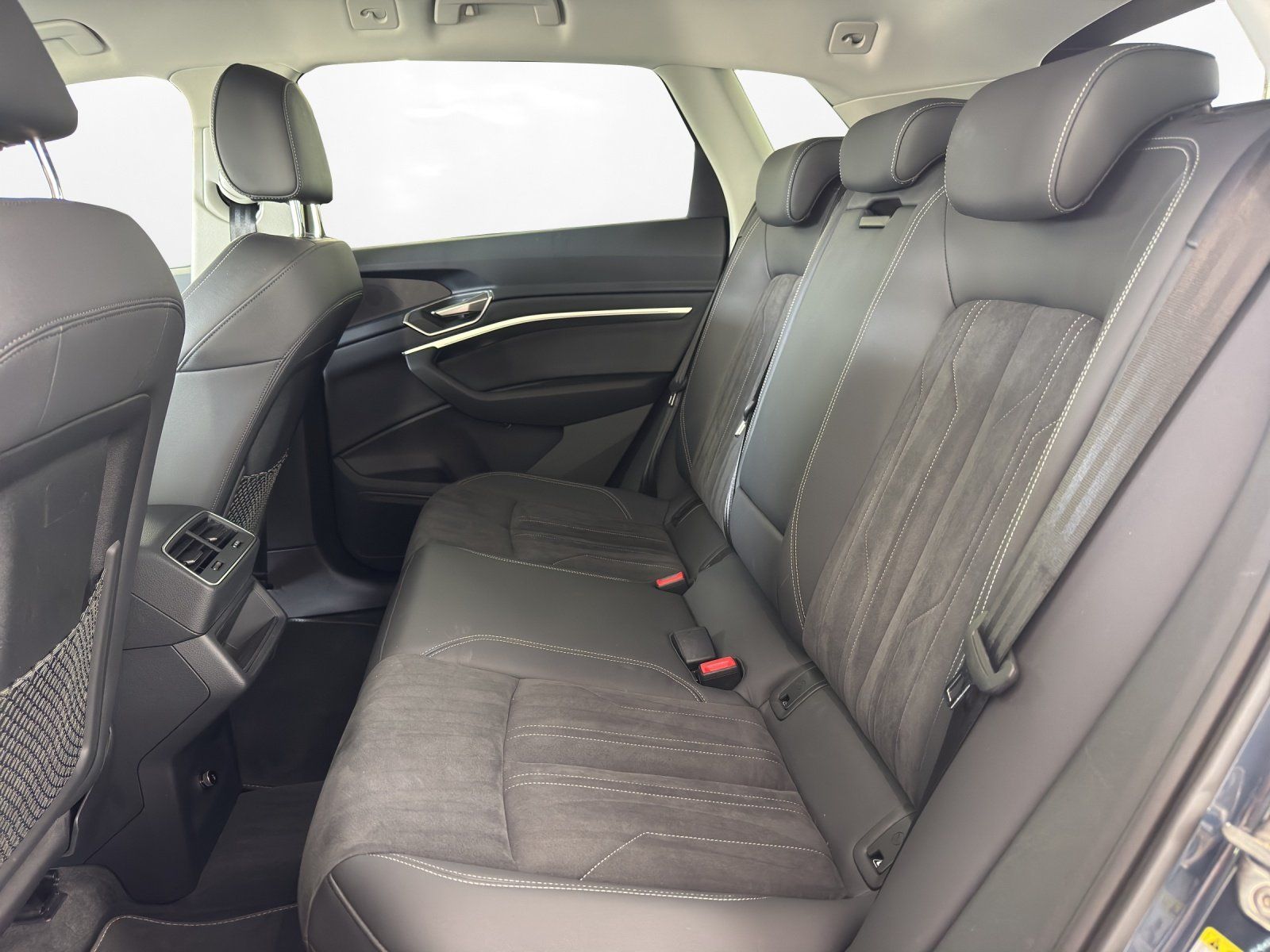 Audi Q8 e-tron - Bild 11