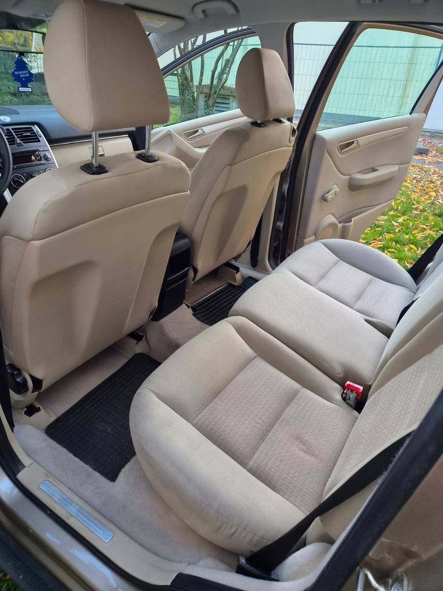 Mercedes-Benz B170 2006 — photo 8