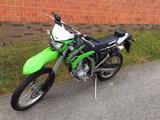 Kawasaki KLX  250 wie NEU - KAWASAKI KLX 250