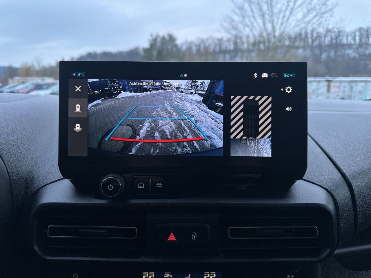 Fahrzeugabbildung Citroën Berlingo Kastenwagen M XTR Diesel 100