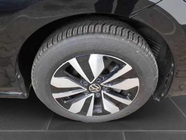 Volkswagen Golf - Bild 7