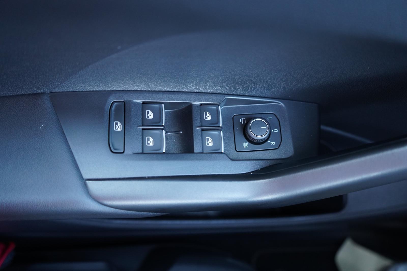 Volkswagen T-Cross 1.0 R-Line LED ACC Totwinkel App-Connect, миниатюра 24