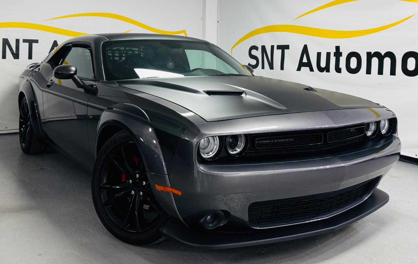 Dodge Challenger 5.7 V8 HEMI WIDEBODY  (7)