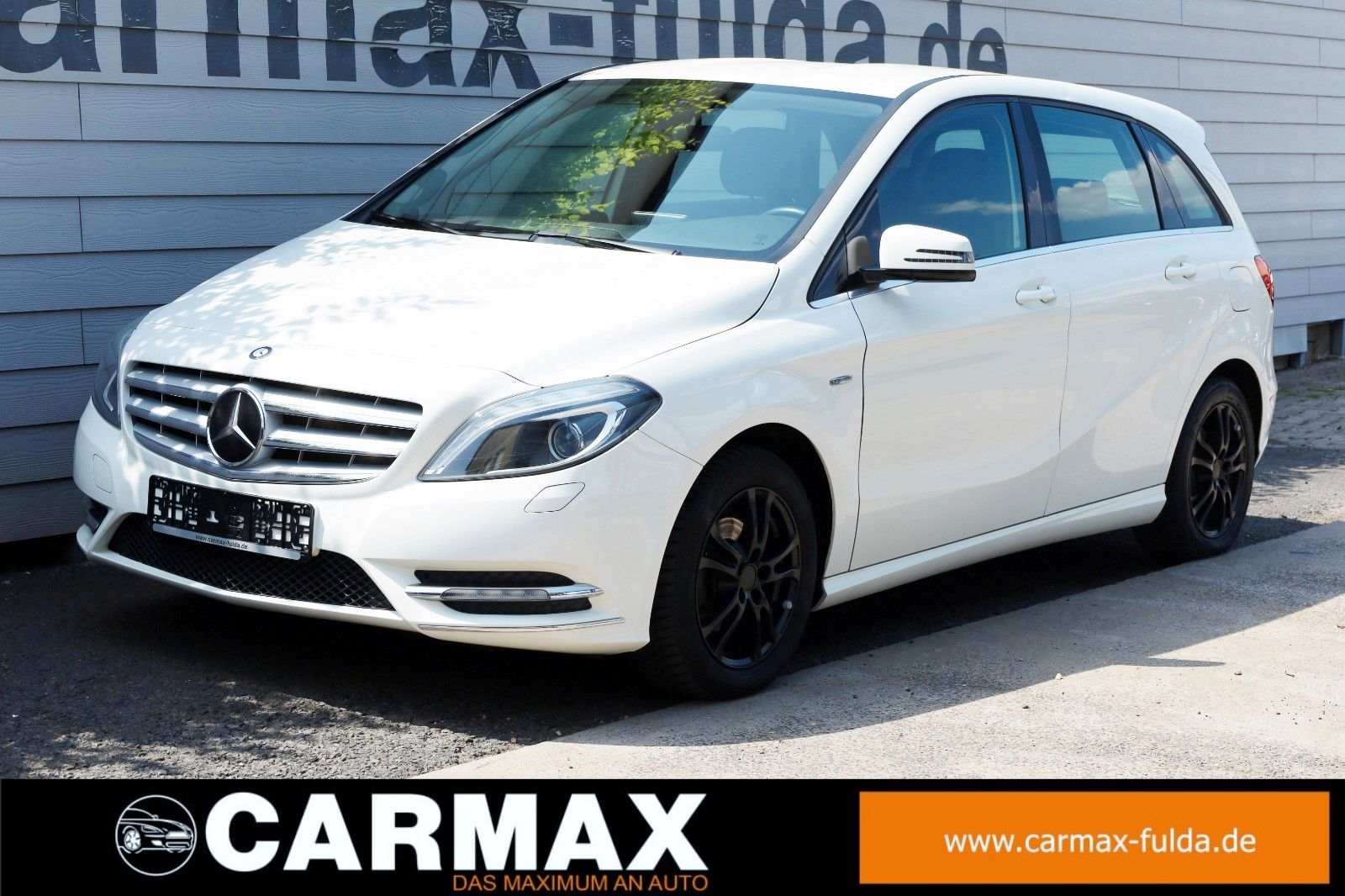 Fahrzeugabbildung Mercedes-Benz B 180 Leder,Navi,Xenon,SH,PDC,SR+WR