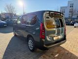 Fiat Doblo Maxi 1.5 D Automatik *7-Sitzer, Navi, LED - blaue Fiat Doblo