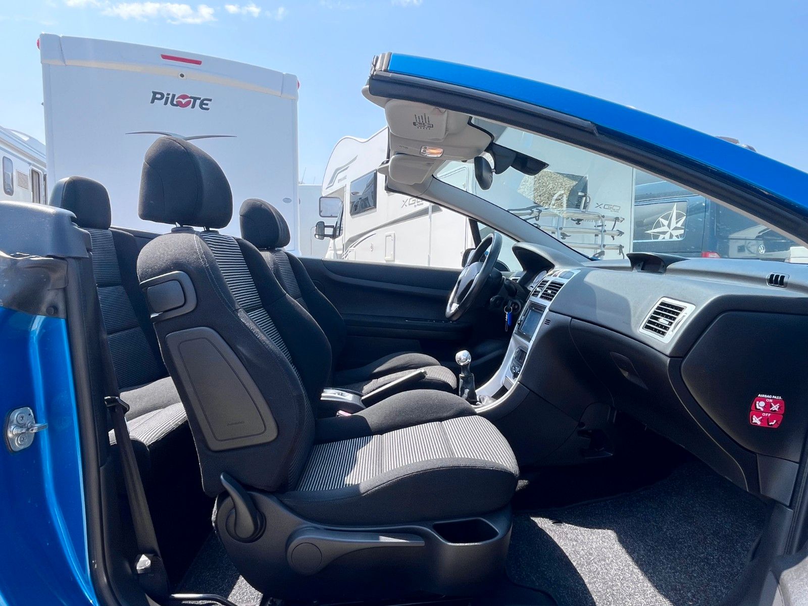 Fahrzeugabbildung Peugeot 307CC Cabrio
