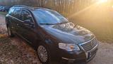 Volkswagen Passat 1.6 FSI Highline Highline - Volkswagen Passat aus 2006: Highline