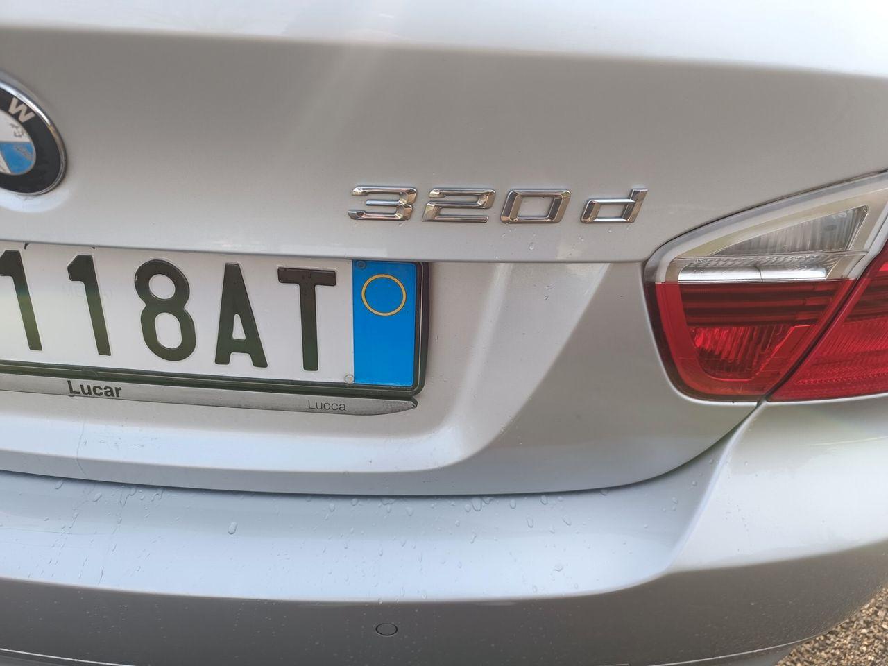 BMW 320 2006 — photo 8