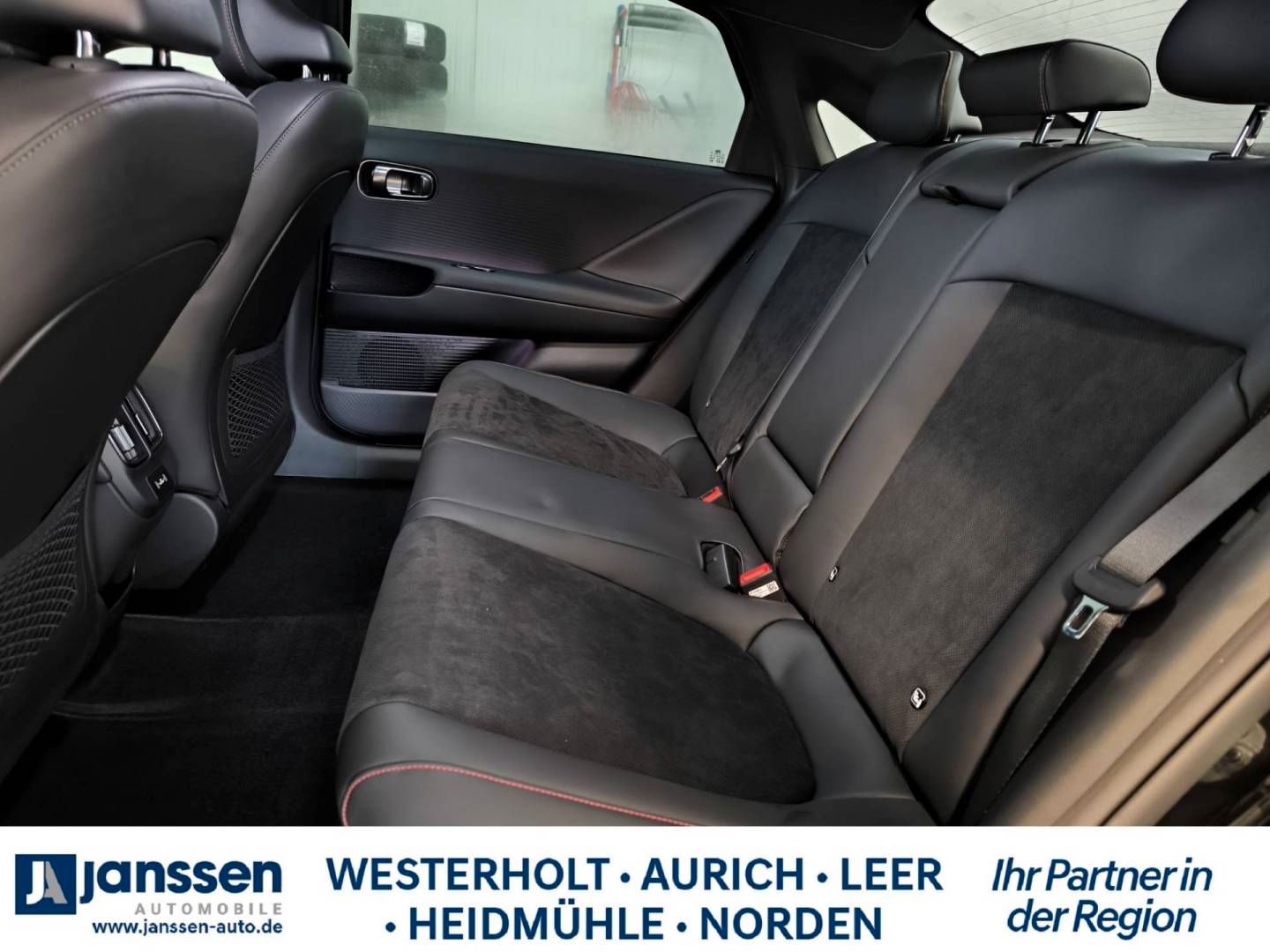 Fahrzeugabbildung Hyundai IONIQ 6 84 kWh N Line X/360°Kamera/Automatik/BOS