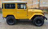Toyota Land Cruiser FJ40 - Toyota Land Cruiser: Fj40