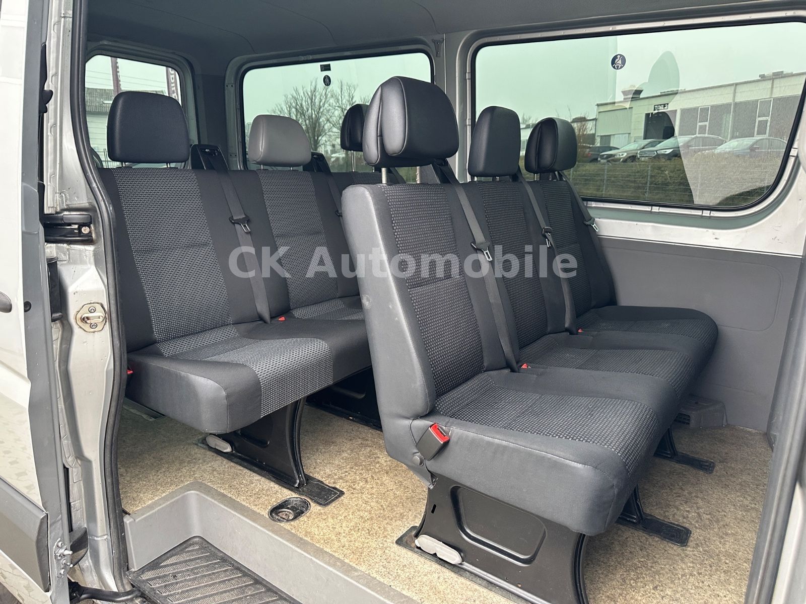 Fahrzeugabbildung Mercedes-Benz Sprinter II Kombi 315 CDI/9 Sitze/Klima/Tempomat