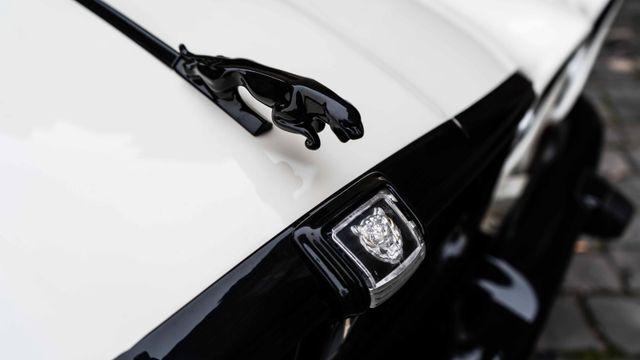 Fahrzeugabbildung Jaguar XJ12L/Unikat/Kpl. Neuaufbau/Sensationell