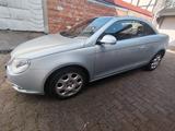 Volkswagen Eos 1.6 FSI Standard - Volkswagen Eos: Fsi