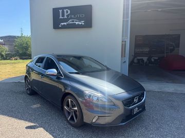 Volvo V40 - 2