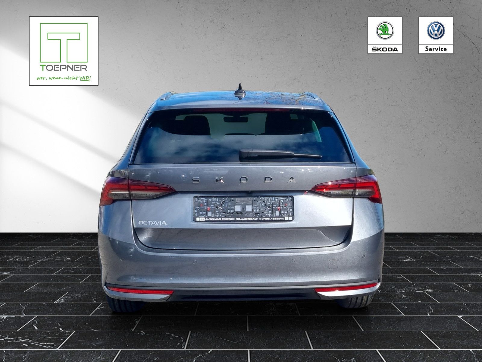 Fahrzeugabbildung SKODA Octavia Combi Tour 2.0 TDI AHK Licht&Sicht+ Win+