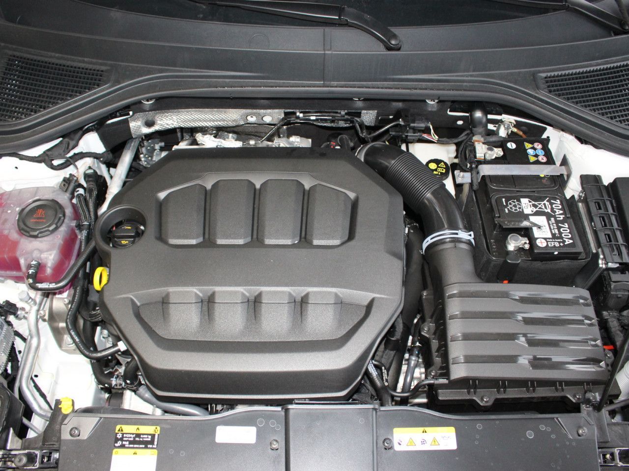 Fahrzeugabbildung Volkswagen T-Roc 2.0 TSI R-Line 4Motion/Pano/IQDrive/AHK