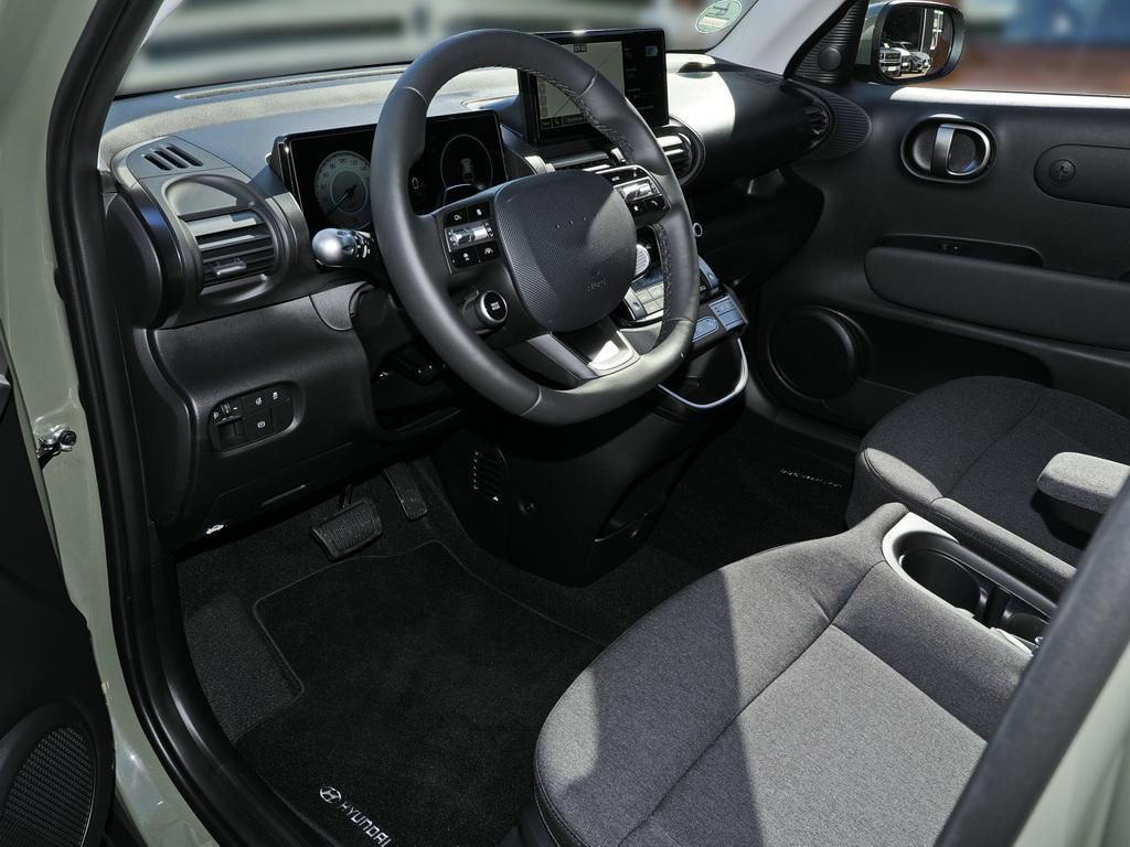 Fahrzeugabbildung Hyundai INSTER EV TREND ACC AUT Fernlichtass. Kam. LM