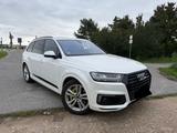 Audi Q7 e-tron 3.0 TDI quattro tiptronic - - Audi Q7 Hybrid (Diesel/Elektro): Automatik