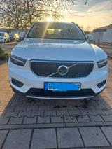 Volvo XC40 D3 AWD Momentum Pro Geartronic  - Volvo XC40 von privat
