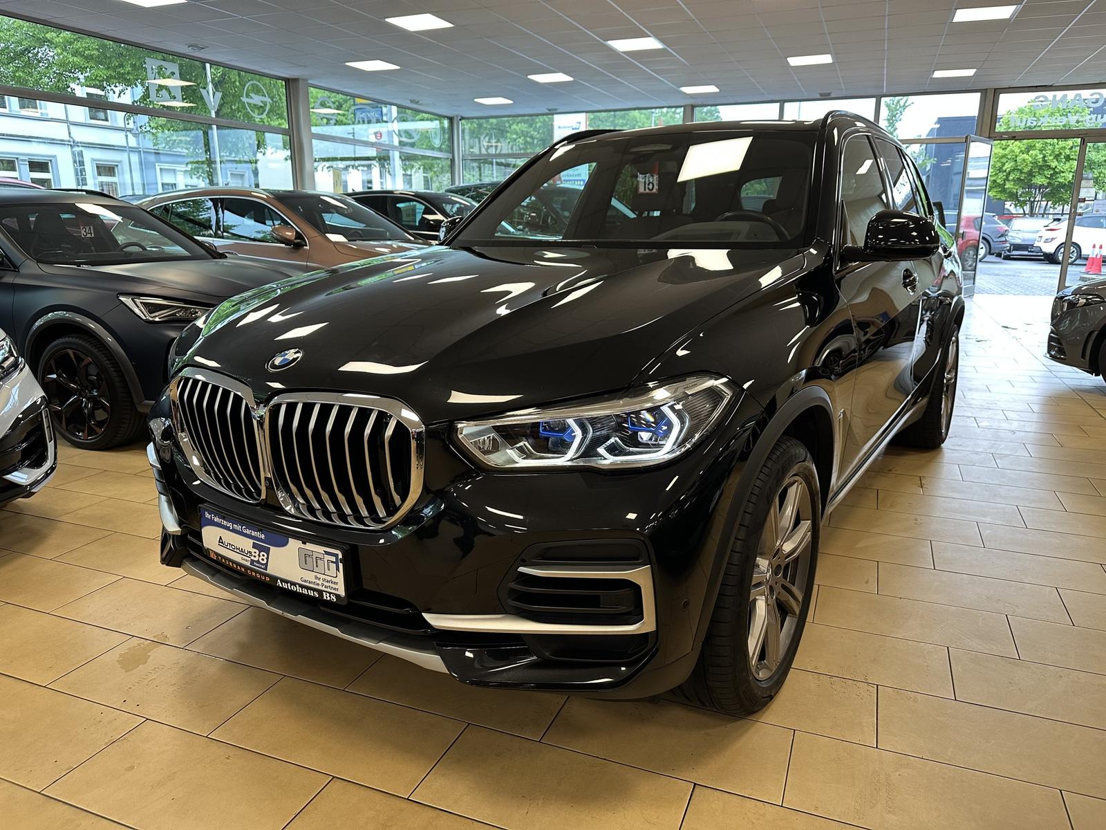 BMW X5 xDrive*SkyLonge*HUD*ACC*360*Massage*Laser*AHK