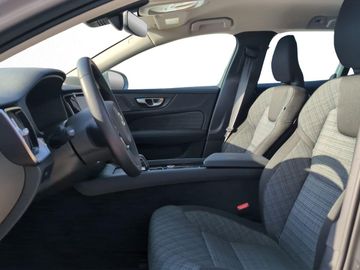 Volvo V60 - 10