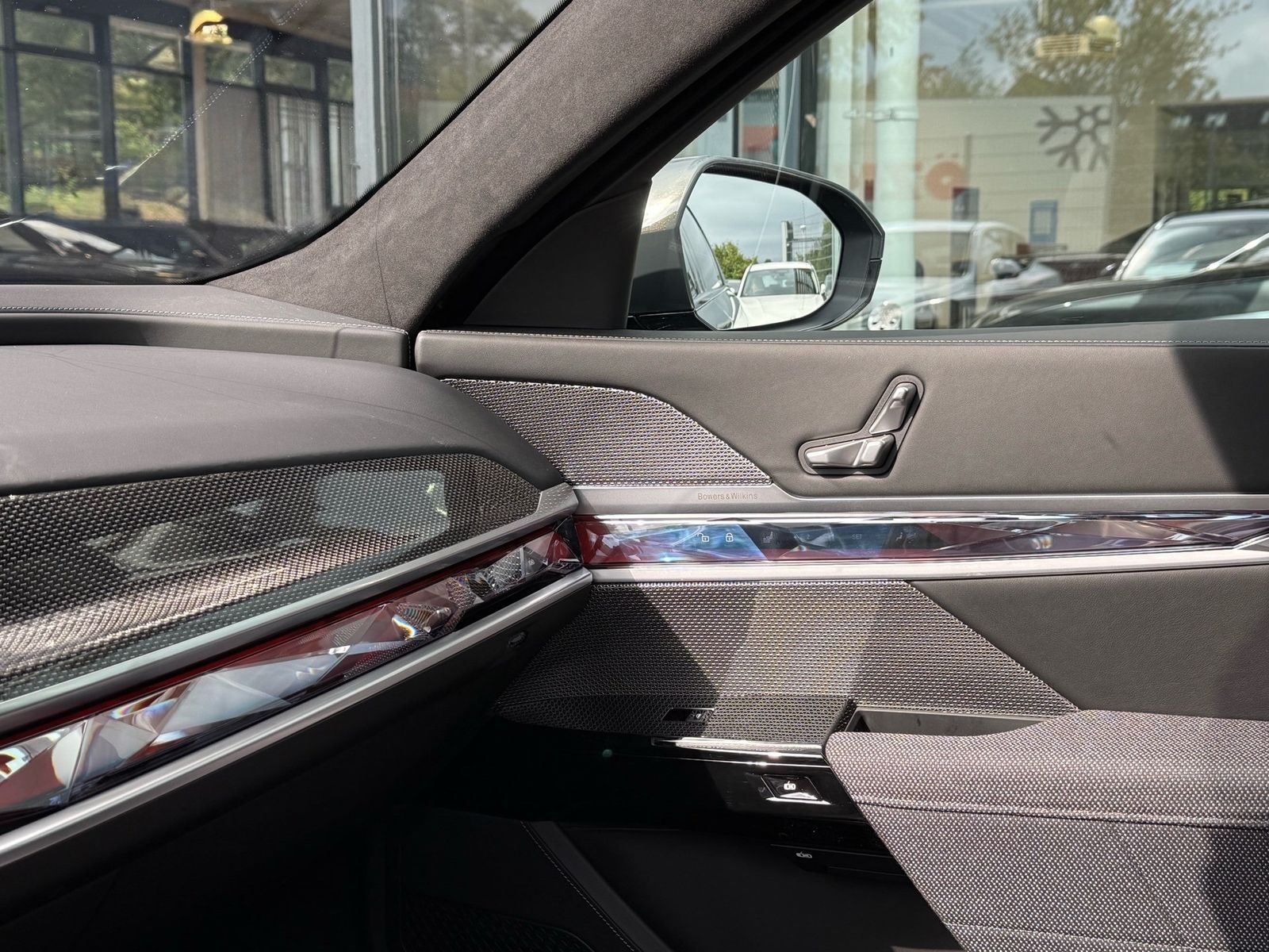 BMW 750 - Bild 16