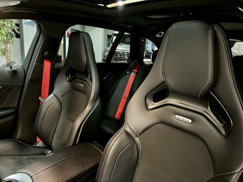 Mercedes-Benz C 63 AMG