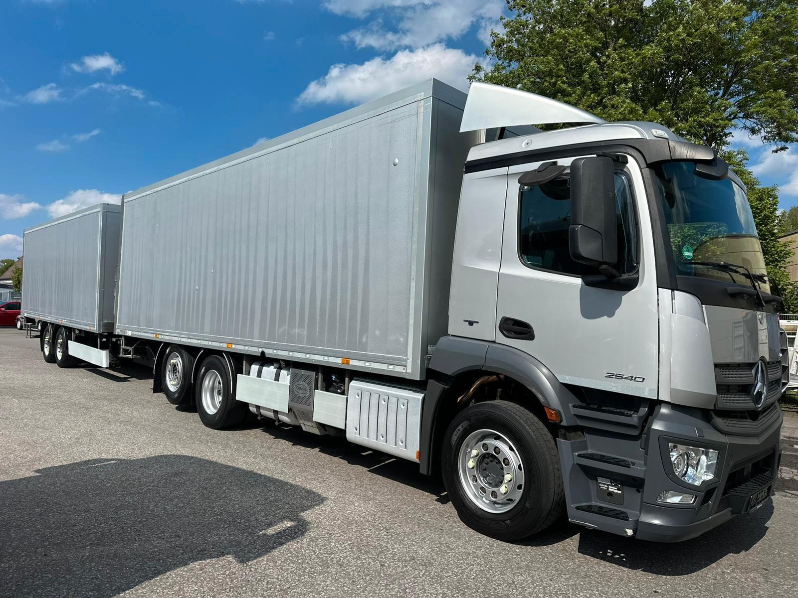 Mercedes-Benz Antos 2540 /Carrier /Komp. Zug mit Anhänger