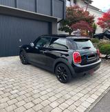 MINI ONE Backyard Automatic NAVI, Automatic, Klima - MINI ONE von privat
