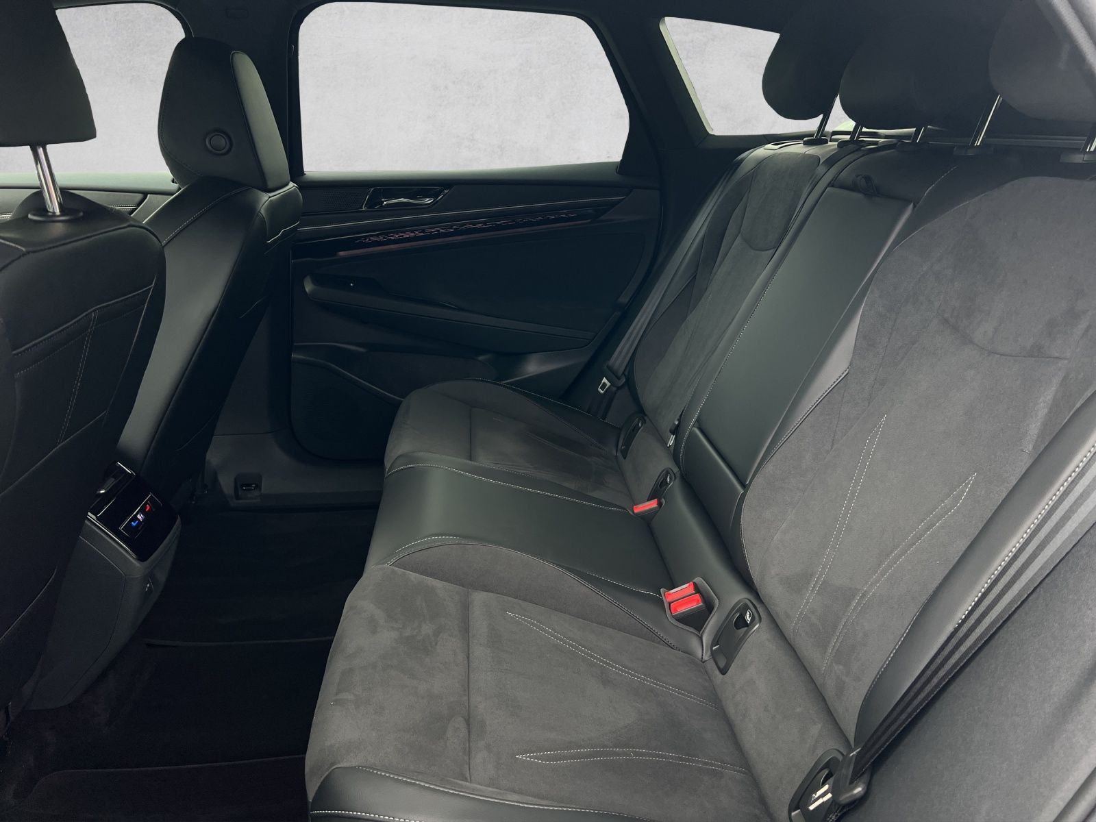 ID.7 Tourer Pro AHK*Navi*ACC*CarPlay