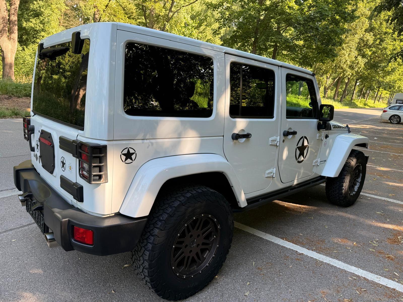 Jeep Wrangler Unlimited Sport 3.6 V6 284ch - 1 ère main - Carnet entretien - Toit ouvrant - Sièges chauffants