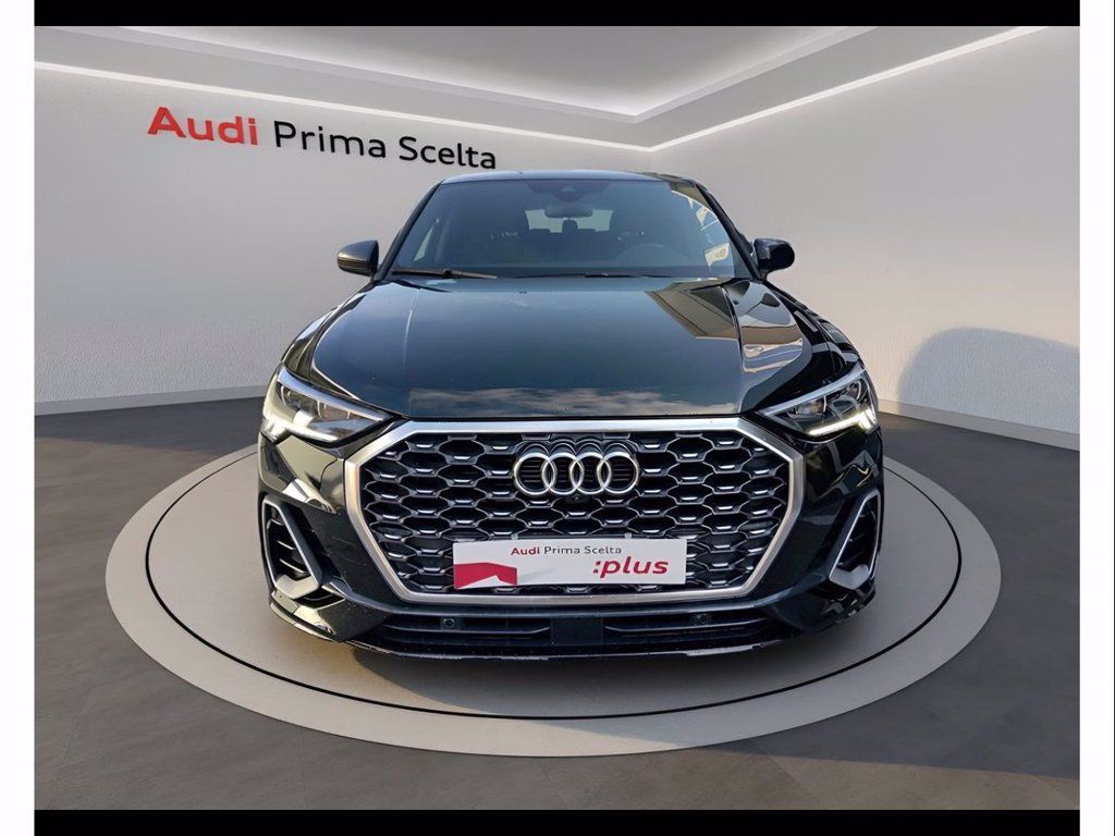 Audi AUDI Q3 sportback 35 2.0 tdi identity black s-tr imagem 2