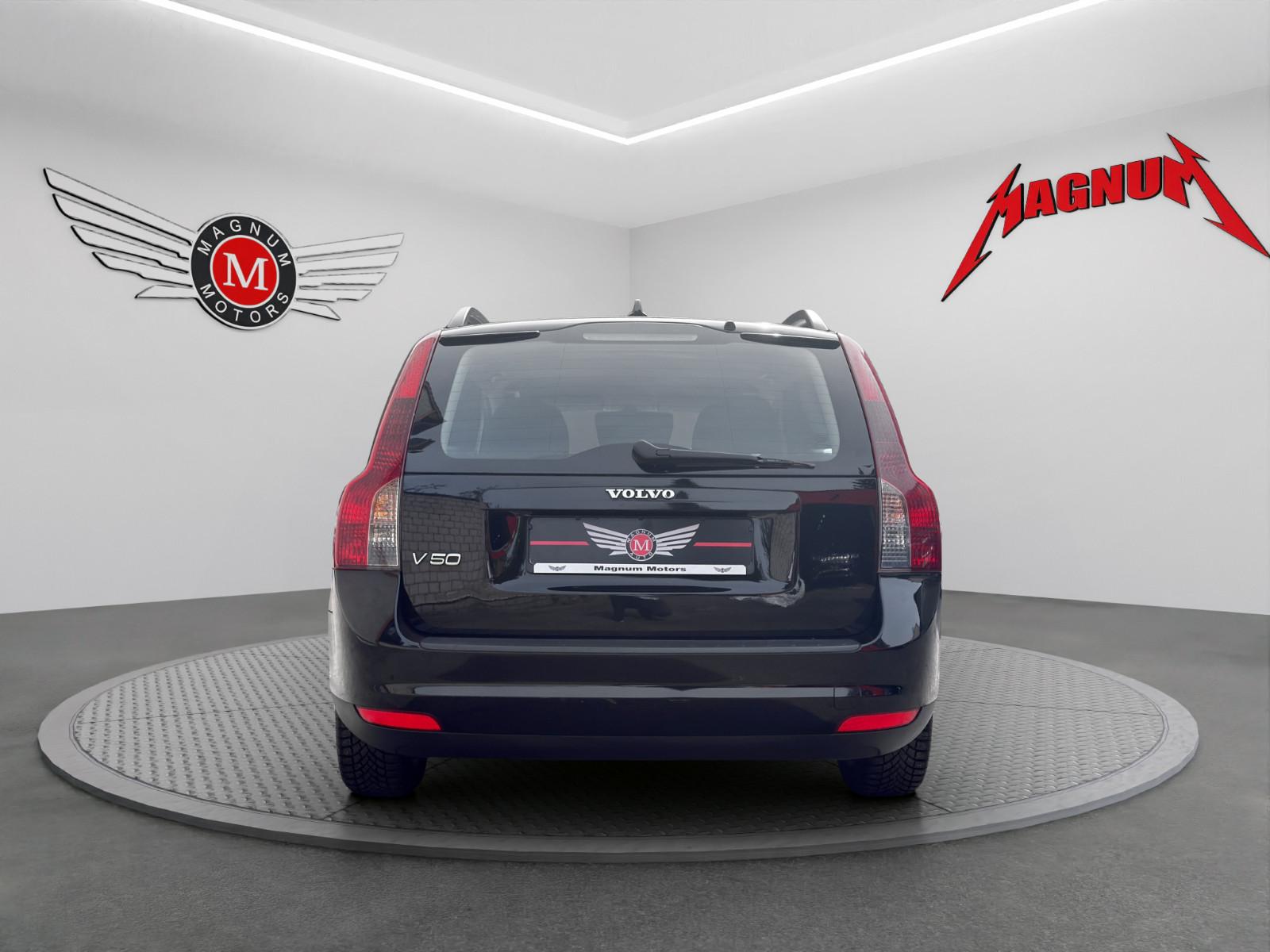 Volvo V50 2008 — photo 8