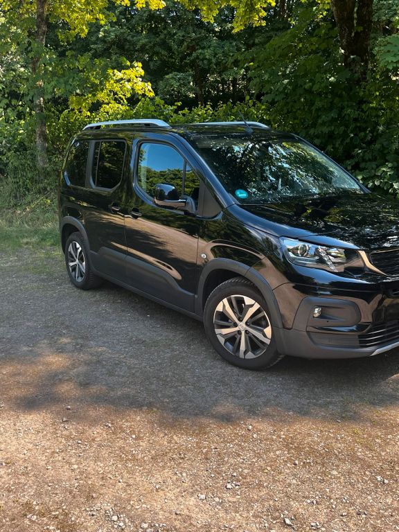 Image of Peugeot Rifter