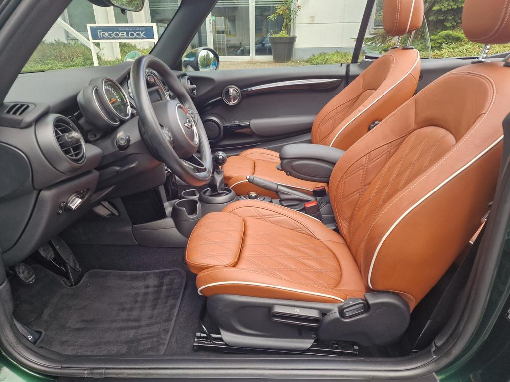 MINI Cooper Cabrio