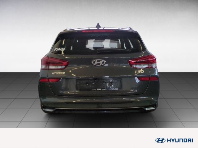 Fahrzeugabbildung Hyundai i30 FL Kombi (MY25) 1.5 T-GDI (140 PS) 48V 7-DCT