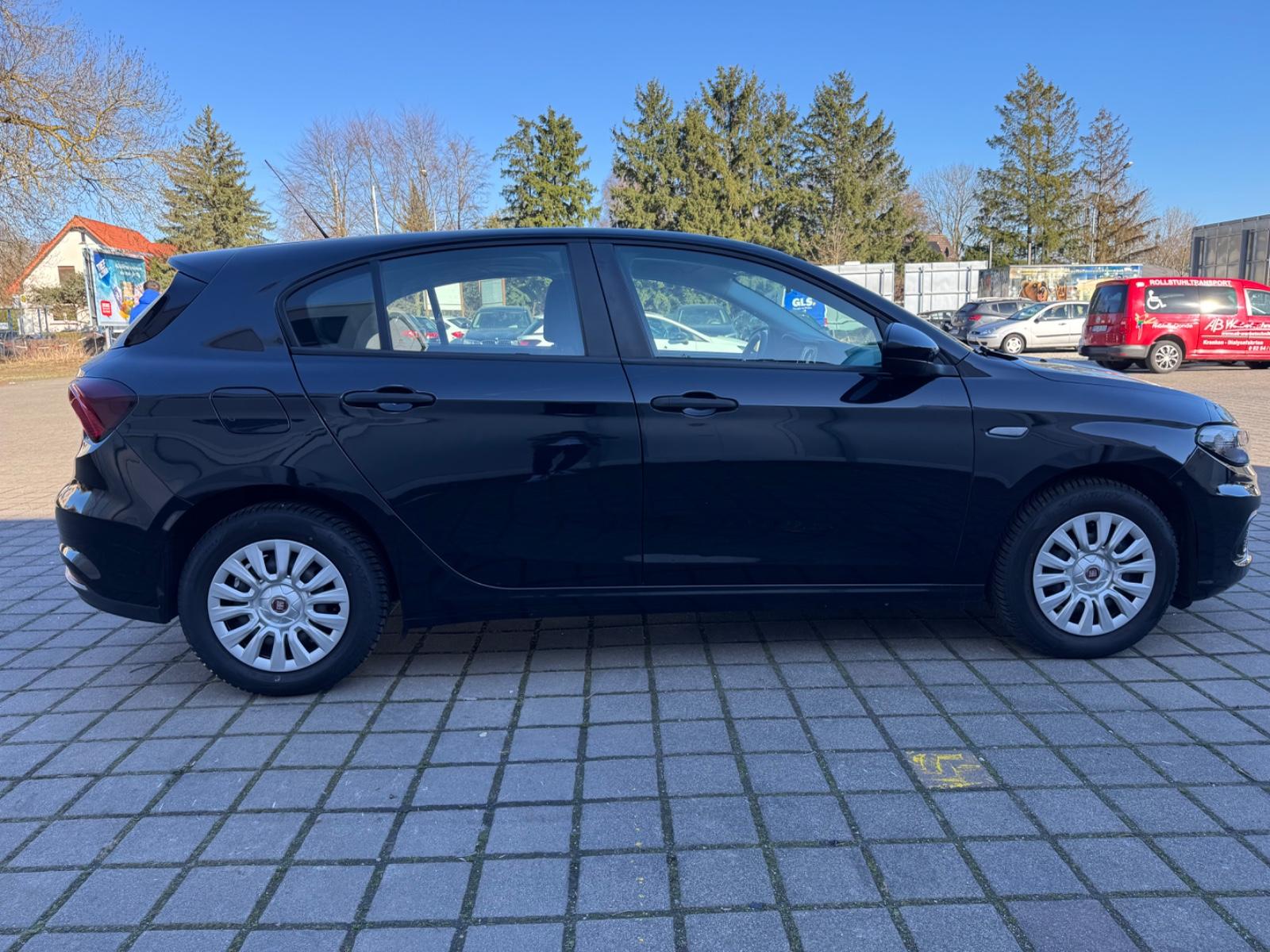 Fiat Tipo More Scheckheft gepflegt!