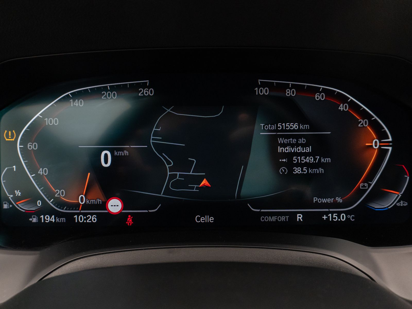 Fahrzeugabbildung BMW 330i xD M Sport Kamera Laser HUD DAB Komfort 19"