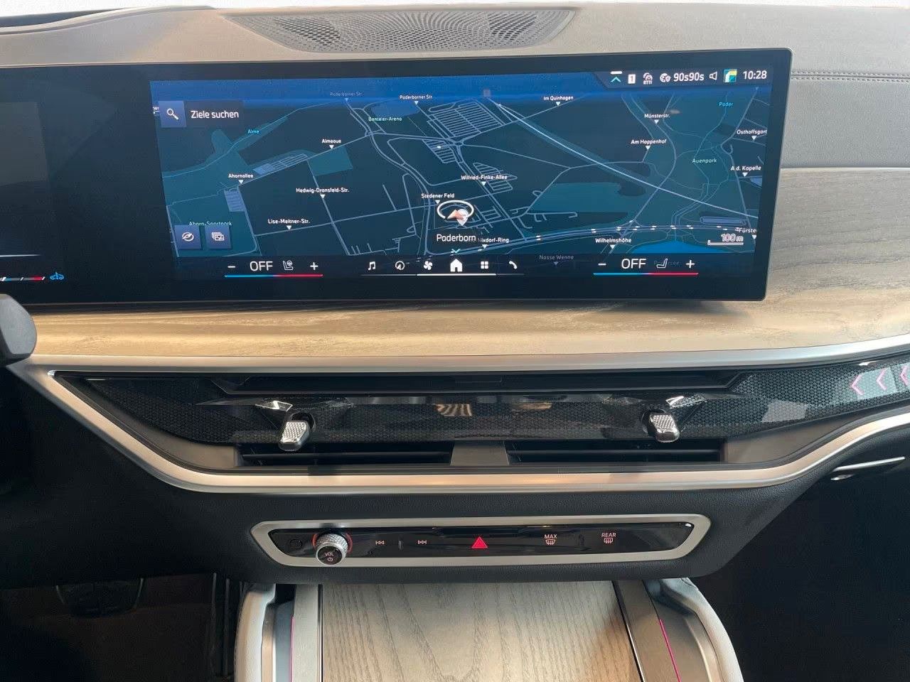 Fahrzeugabbildung BMW X6 30 d xDrive M Sport